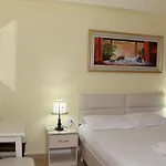 Republika Hotel Sarandë
