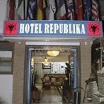 Republika Hotel 3*