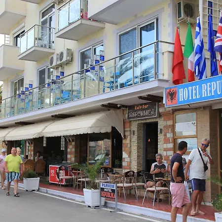 Hotel Republika