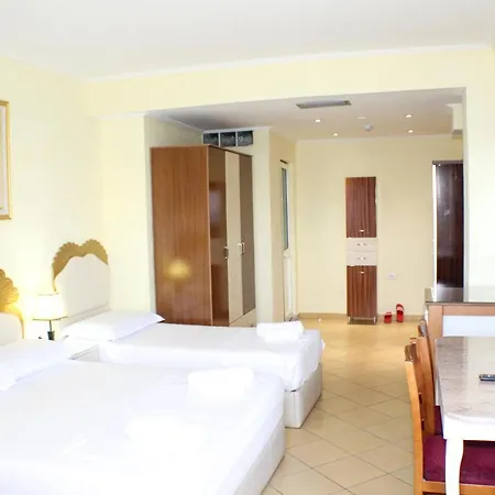 Republika 3* Saranda