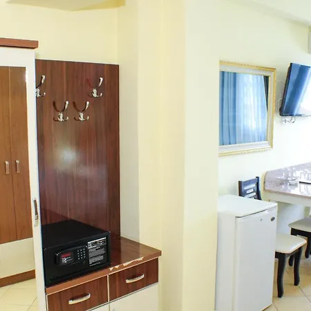 Hotel Republika Sarandë