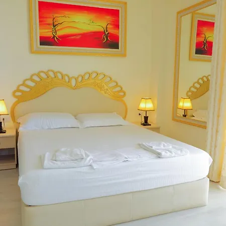Hotel Republika 3*