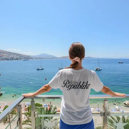 Hotel Republika Sarandë