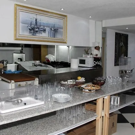 Republika 3*