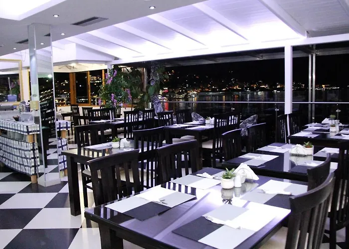 Republika Otel Saranda