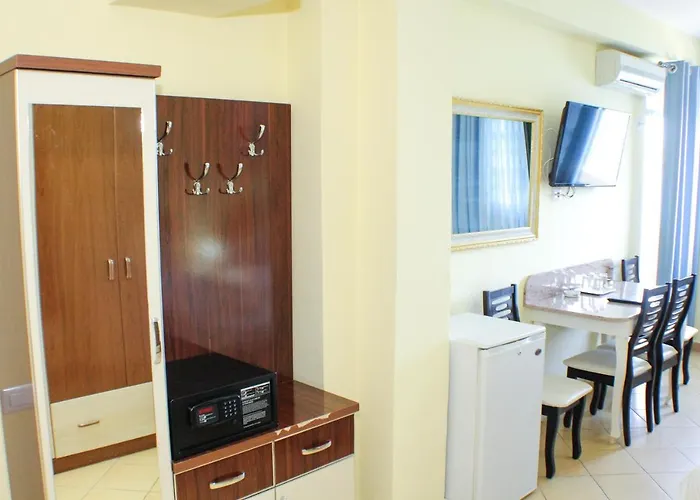 Otel Republika Saranda