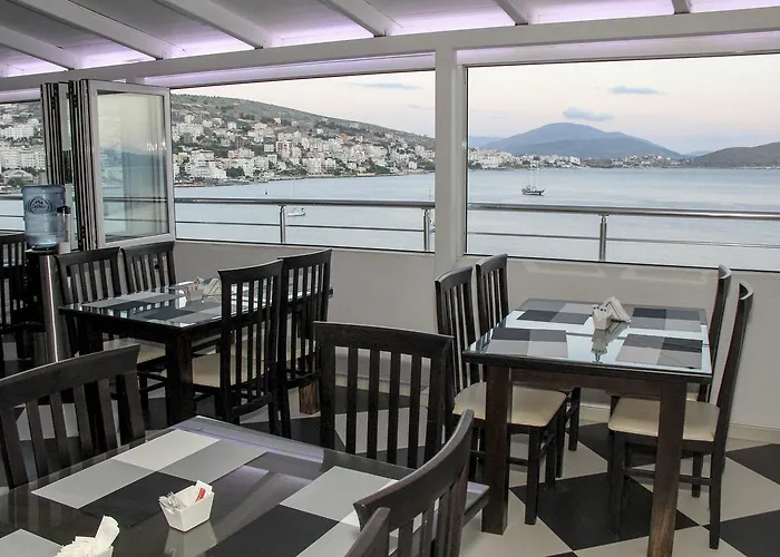 Otel Republika Saranda